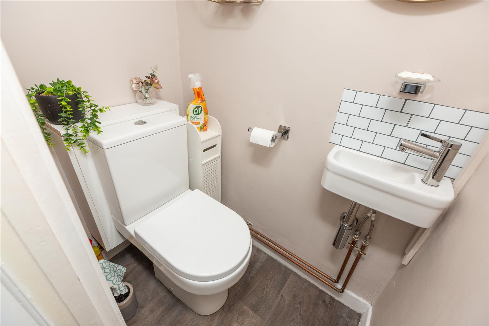Caegar, Llanelli, SA14 9NR